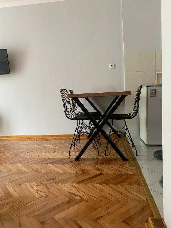 Comfy Studio - 1 Minute Walk To Delta Planet Ni Екстериор снимка