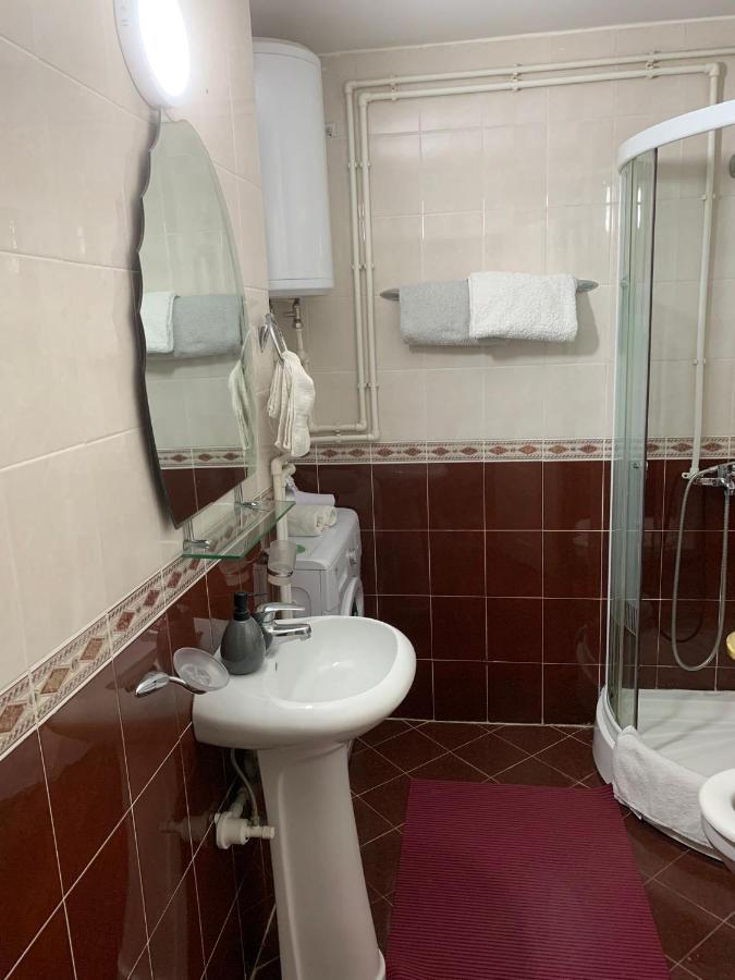 Comfy Studio - 1 Minute Walk To Delta Planet Ni Екстериор снимка